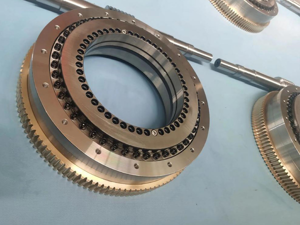 精密蝸輪蝸桿加工實景圖片